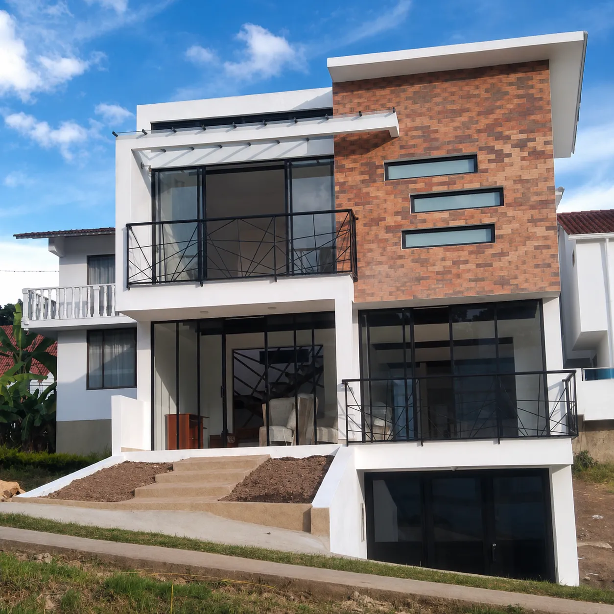 Servicio técnico de OBRA CIVIL Y CONSTRUCCIÓN por PROES